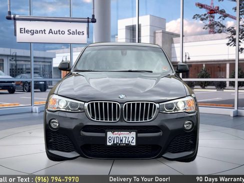 Used 2018 BMW X4 xDrive28i AWD/4WD image 2