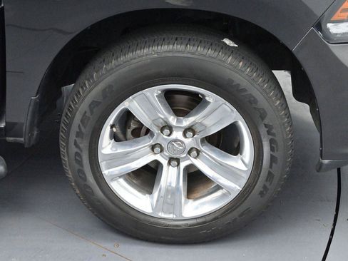 Used 2017 RAM 1500 Sport AWD/4WD image 32