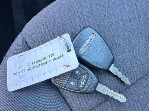 Used 2013 Chrysler 200 Touring FWD image 43