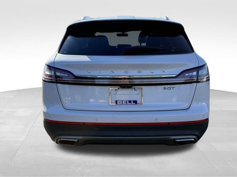 Used 2019 Lincoln Nautilus Reserve image 10