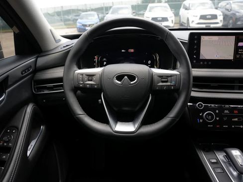 Certified 2026 INFINITI QX60 Luxe w/ Cargo Package AWD/4WD image 9