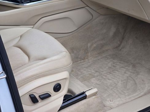 Used 2017 Audi Q7 3.0T Premium Plus w/ Premium Plus Package image 6