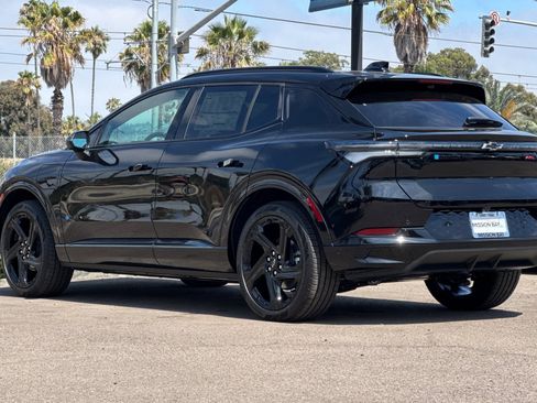 New 2025 Chevrolet Equinox EV RS image 6