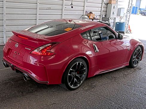 Used 2018 Nissan 370Z NISMO RWD image 9