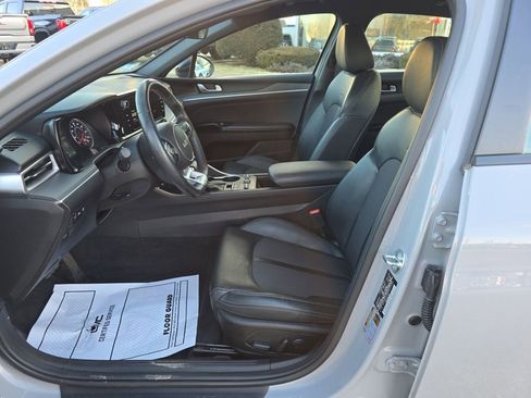 Used 2024 Kia K5 GT-Line w/ GT-Line Premium Package image 9