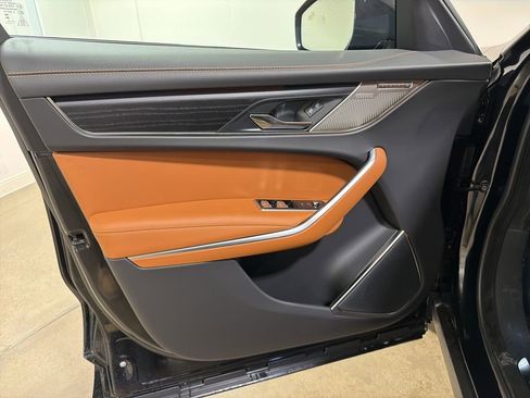 New 2026 Jaguar F-PACE R-Dynamic S image 9