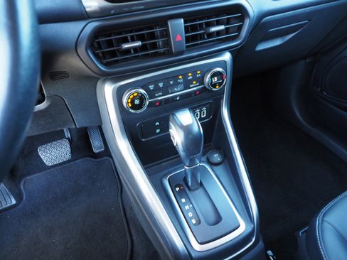 Used 2020 Ford EcoSport SES image 13