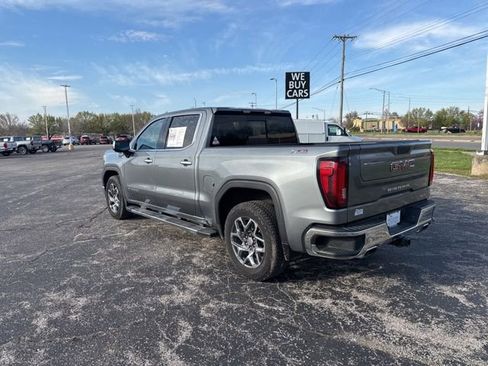 Used 2022 GMC Sierra 1500 SLT w/ SLT Premium Package image 3
