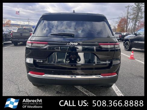 New 2025 Jeep Grand Cherokee Limited image 4