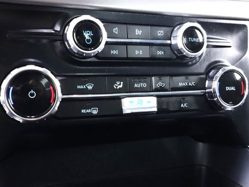 Used 2024 Ford F150 XLT w/ Mobile Office Package image 22