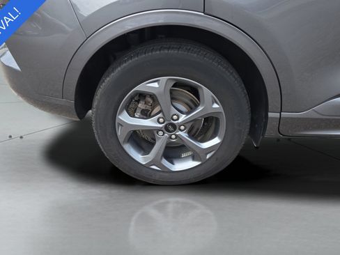 Certified 2024 Ford Escape ST-Line w/ Tech Pack #1 AWD/4WD image 32
