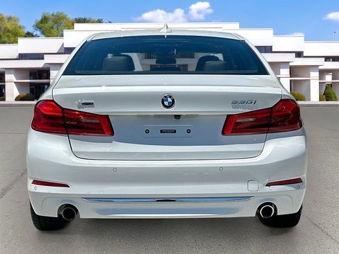 Used 2019 BMW 530i xDrive w/ Premium Package AWD/4WD image 6