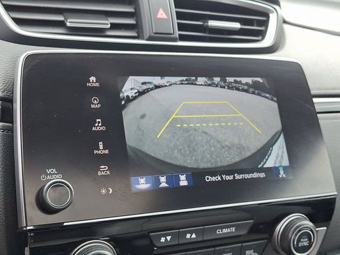 Used 2018 Honda CR-V Touring image 18