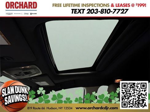 Used 2022 Toyota Sienna XLE image 28