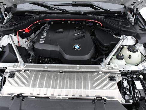 Used 2025 BMW X3 xDrive30i w/ Convenience Package image 23