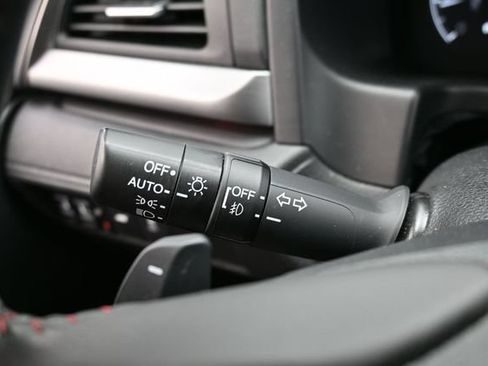Used 2025 Honda Odyssey Sport-L image 17