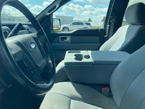Used 2011 Ford F150 XLT w/ XLT Convenience Pkg image 13