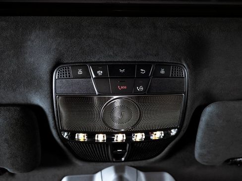 Used 2025 Mercedes-Benz G 63 AMG 4MATIC image 43