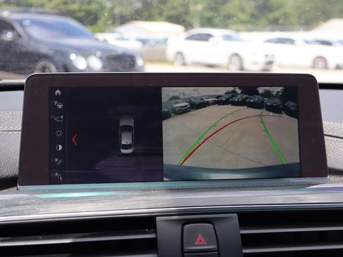 Used 2018 BMW 340i Sedan RWD image 25