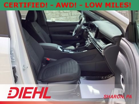 Certified 2025 Hyundai Santa Cruz SE image 18