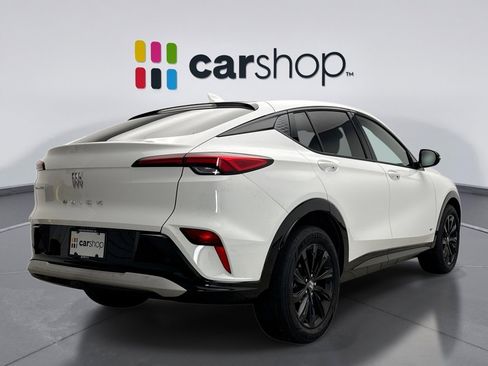 Used 2025 Buick Envista Sport Touring image 5