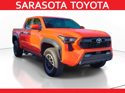 Used 2024 Toyota Tacoma TRD Off-Road image 1