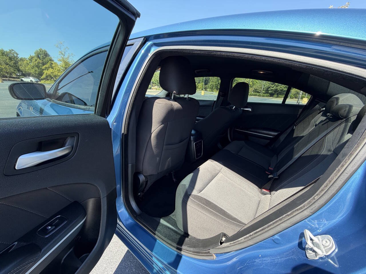 Used 2020 Dodge Charger SXT RWD image 14