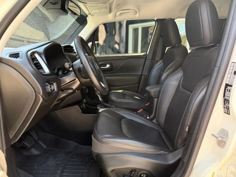 Used 2018 Jeep Renegade Limited w/ UConnect 8.4 Nav Group image 10