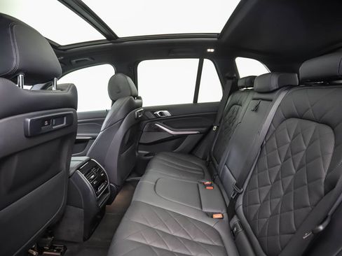 Certified 2023 BMW X5 xDrive40i w/ M Sport Package image 22