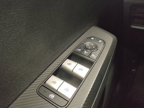 Used 2023 Mitsubishi Outlander SEL AWD/4WD image 27