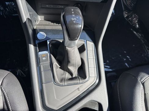 New 2026 Volkswagen Taos SE image 23