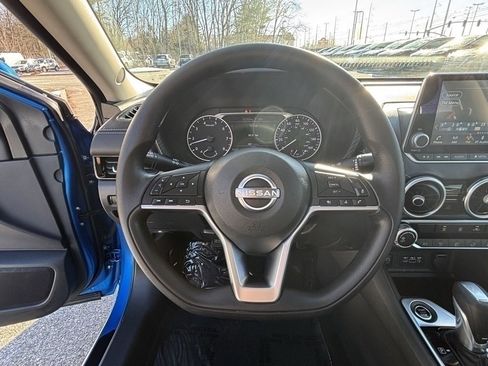 Used 2024 Nissan Sentra SV image 12