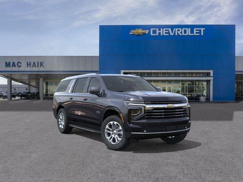 New 2026 Chevrolet Suburban LT w/ Comfort Package RWD image 1