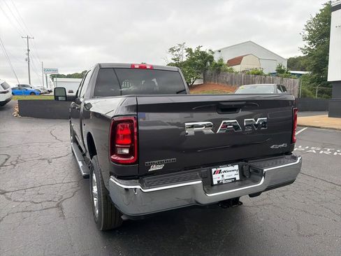 New 2026 RAM 2500 Big Horn AWD/4WD image 11