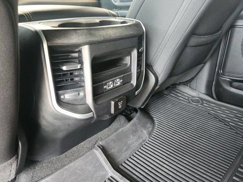 Used 2022 RAM 1500 Big Horn AWD/4WD image 18