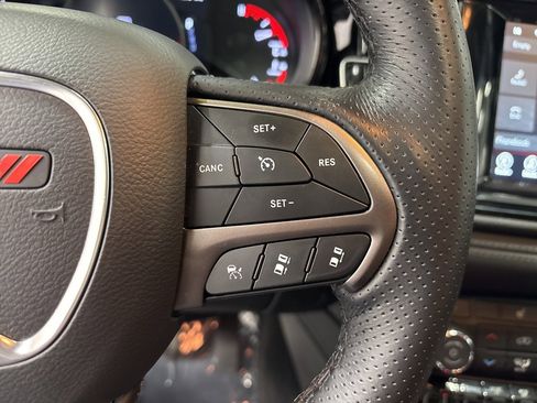 Used 2024 Dodge Durango SXT image 13