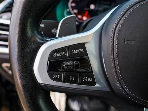 Used 2022 BMW X7 M50i w/ Dynamic Handling Package image 14