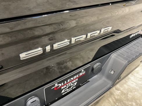 Used 2019 GMC Sierra 1500 AT4 w/ AT4 Premium Package image 8