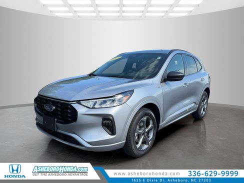 Used 2024 Ford Escape ST-Line AWD/4WD image 1