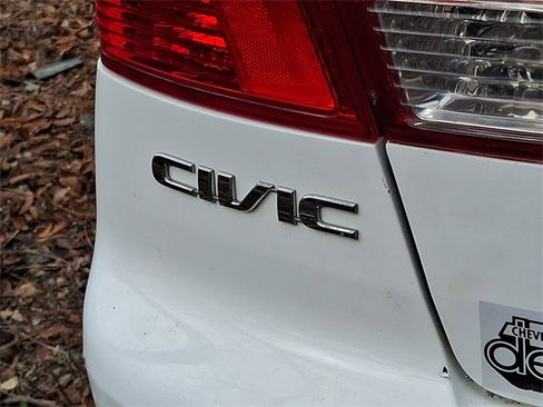 Used 2005 Honda Civic LX image 9