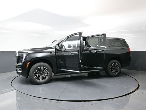 New 2026 GMC Yukon XL Elevation image 55