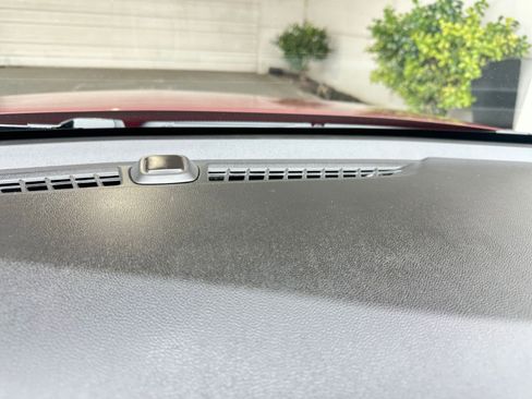 Used 2025 Chevrolet TrailBlazer LT image 18