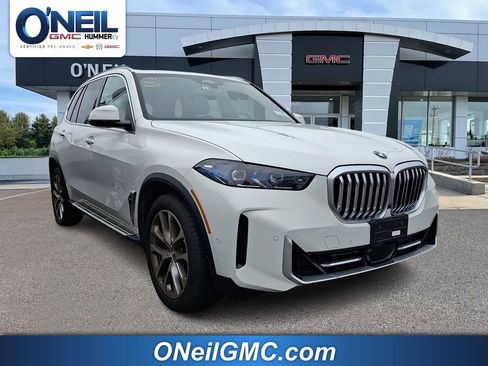 Used 2026 BMW X5 xDrive40i AWD/4WD image 1