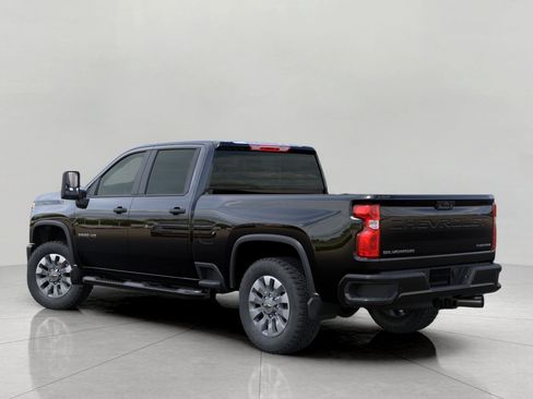 Used 2026 Chevrolet Silverado 2500 Custom w/ Custom Value Package AWD/4WD image 3
