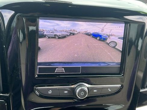 Certified 2023 Chevrolet Traverse LS FWD image 27