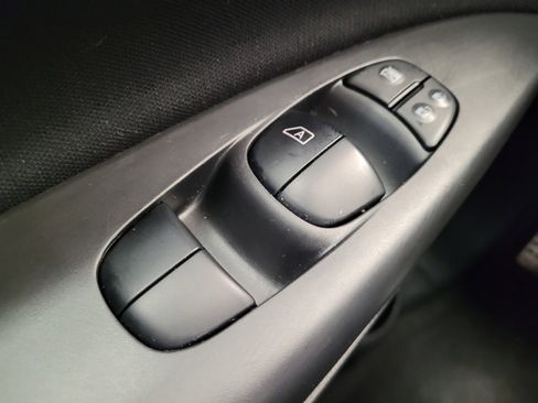 Used 2019 Nissan Sentra SV FWD image 27