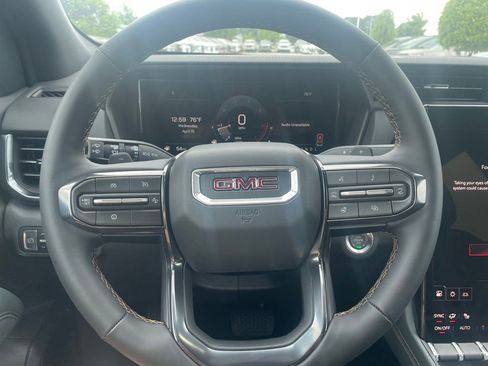 New 2026 GMC Terrain AT4 AWD/4WD image 13