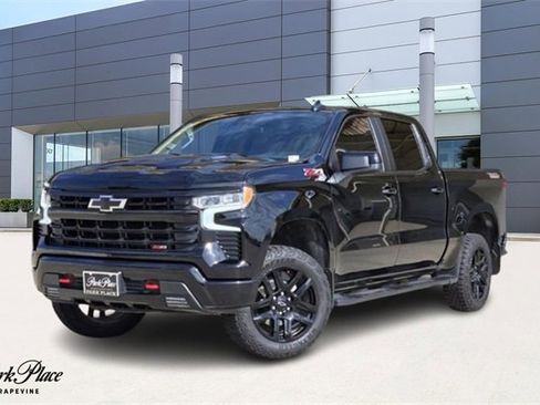 Used 2024 Chevrolet Silverado 1500 LT Trail Boss w/ Protection Package image 1