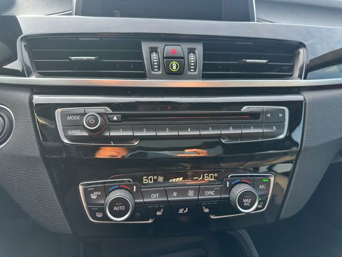Used 2017 BMW X1 sDrive28i FWD image 12