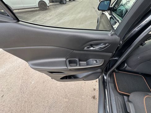 Used 2017 GMC Acadia SLE w/ Driver Alert Package I image 47